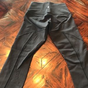 Black Wunder high rise crops